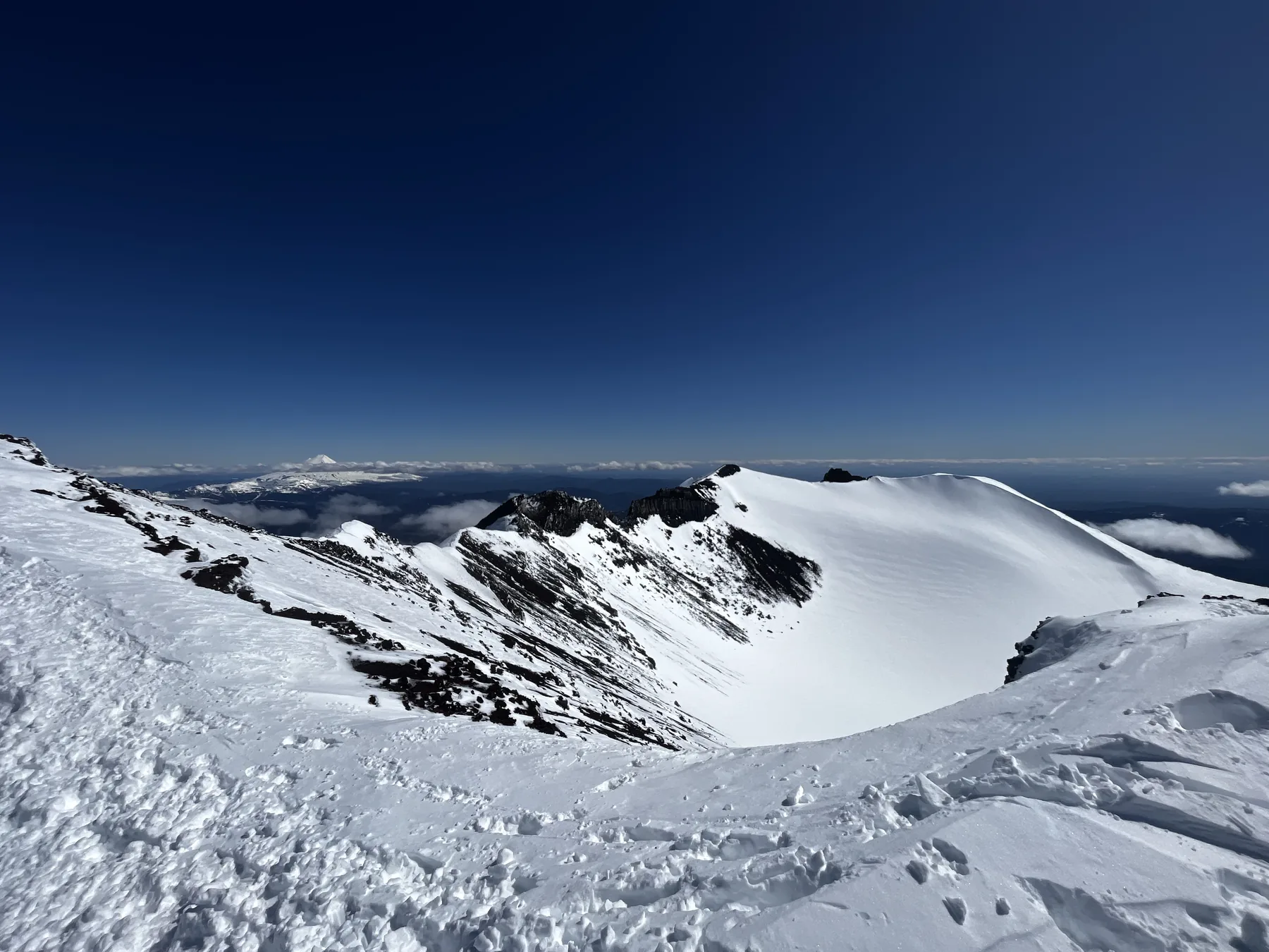 Cráter nevado del Volcán Lonquimay